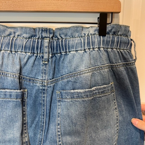 Wonderly Denim Wide Leg Paperbag Waist Jeans Cropped Blue Women's size 10 - Picture 7 of 13